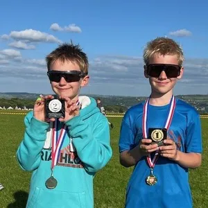 #ShoutoutSaturday📣 They've done it again!🤩 Congratulations to brothers, William and James who were busy again last weekend at the Huddersfield Triathlon.🥇🥉 William won the Tristar 1 and James came second in the Tristart!🙌 Well done boys. Future Brownlees in the making!